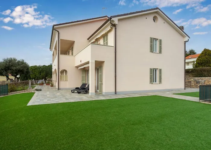 Riva Mare By Interhome Apartman Riva Ligure